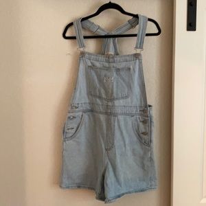 Levi’s Short Overalls